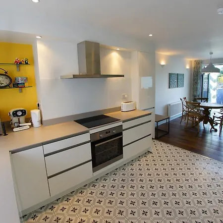 בית נופש Kinsale *